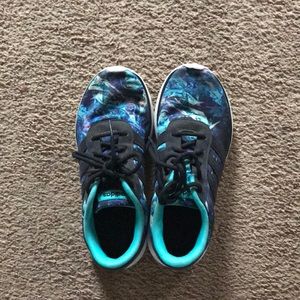 Adidas running shoes 6.5